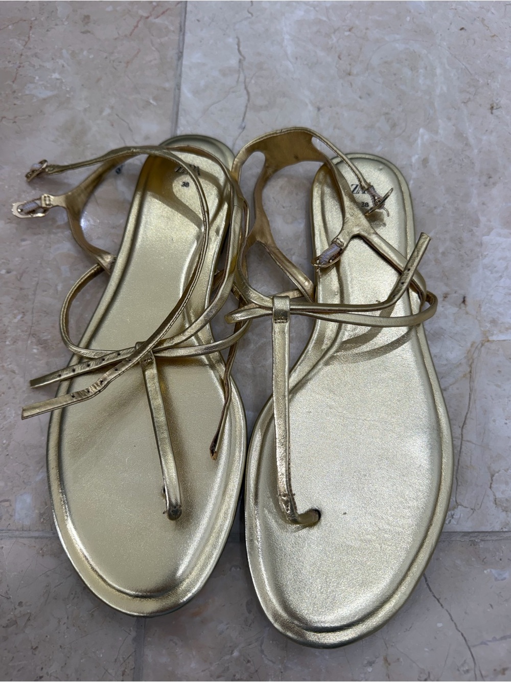 Zara sandals - Picture 1 of 5